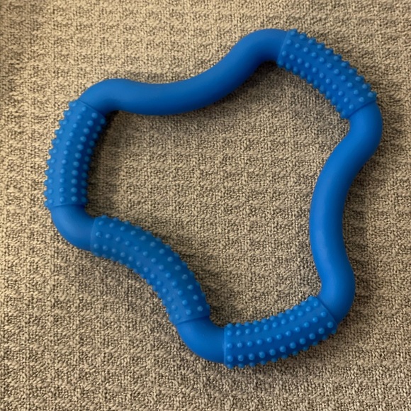 Baby bundle! 👶 Dr Browns teether, key ring toy & car seat rear view mirror - Picture 16 of 16